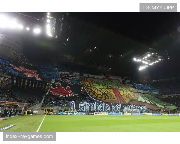 圣西罗-梅阿查球场翻新工程2026年4月进展:南看台顶棚已合龙