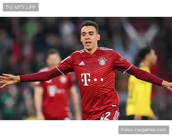 拜仁本赛季联赛进球达109球刷新德甲单赛季进球纪录